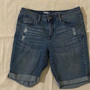 Light Mossimo Mid Rise Bermuda Jean Shorts